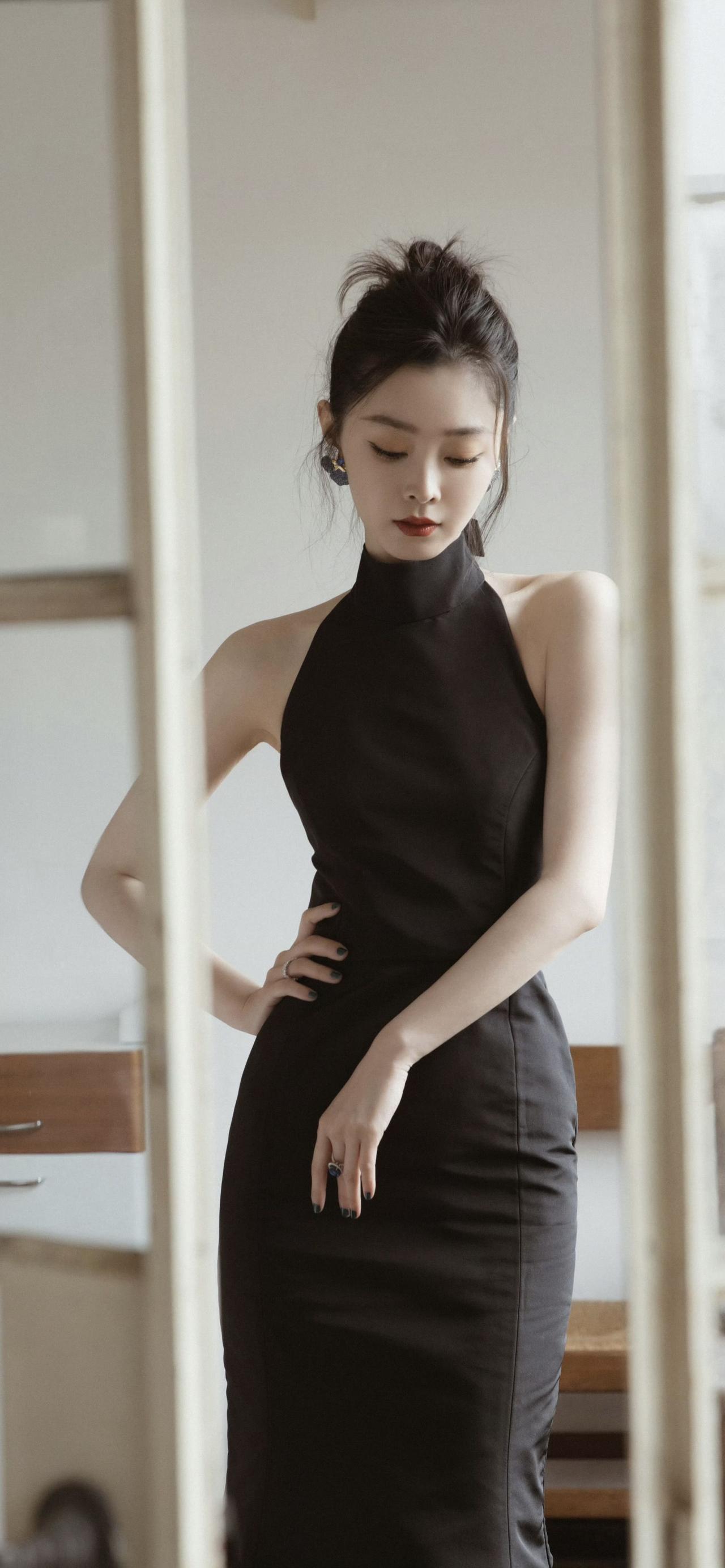 美女壁纸-第5901期-宋轶