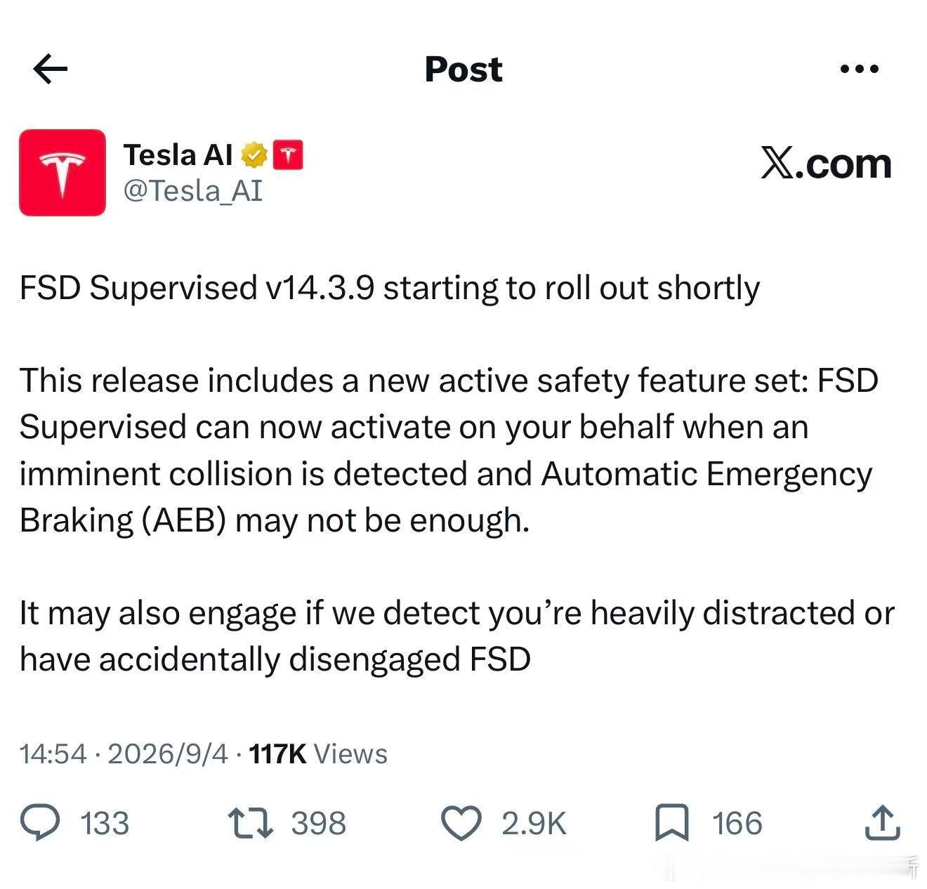 FSD期悄悄上线新的主动安全功能，有点意思昨天大家注意力都在特斯拉CyberCa