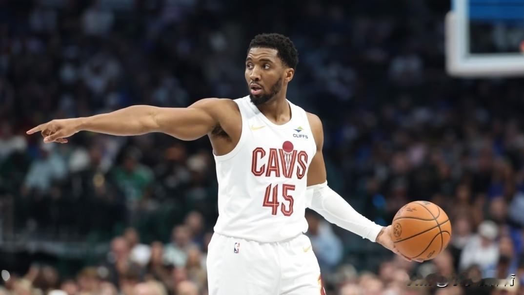 虽三杀雄鹿，可骑士的前景并非一路坦途！在刚刚结束的NBA常规赛中，骑士客场1