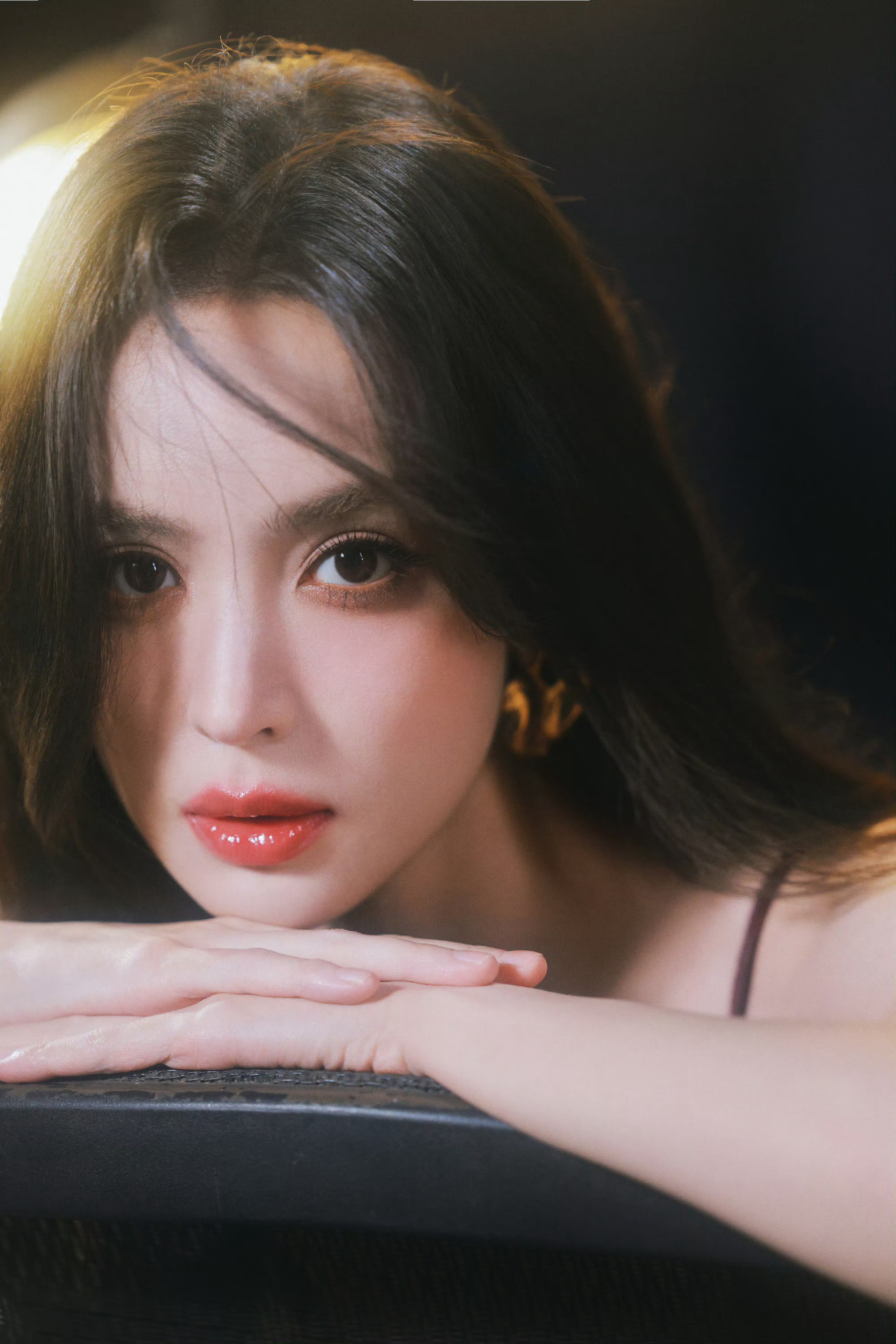 红与光，皆为她娜扎