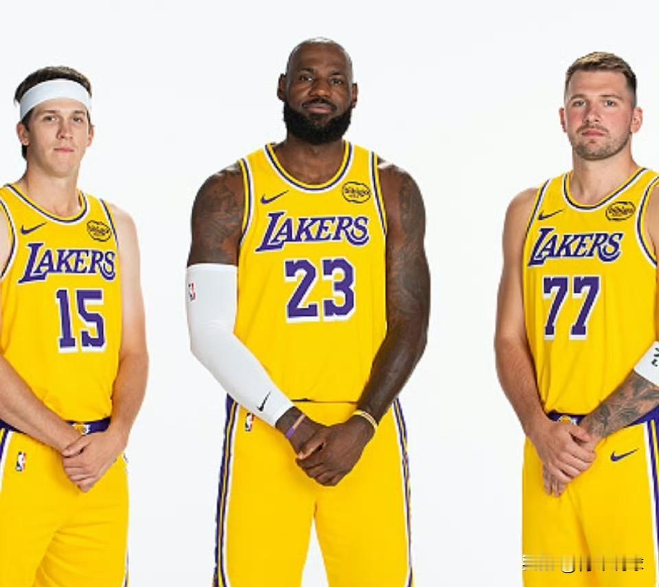 三核驱动，湖人大胜快船！今天的洛城德比，湖人队以135-118大胜快船队，豪