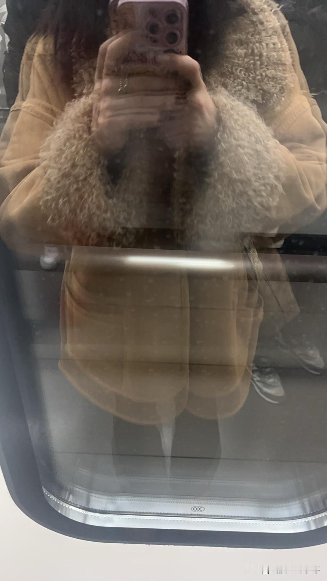 好消息：领导走了坏消息：到了13箱货[哭哭]店里开始春夏款上新了