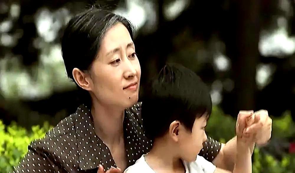 《父母爱情》骗了你10年，原著里安杰压根不爱江德福，甚至因误会闹到上吊。你