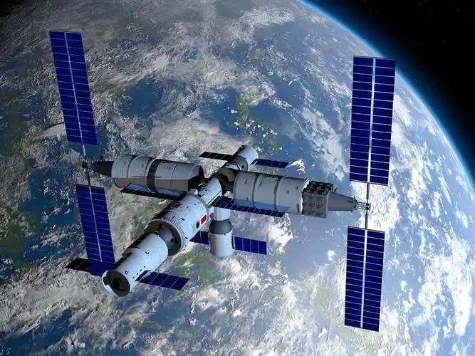 在太空空间站也能用手机吗?还真能，而且咱们中国空间站里，航天员用的就是经过适配