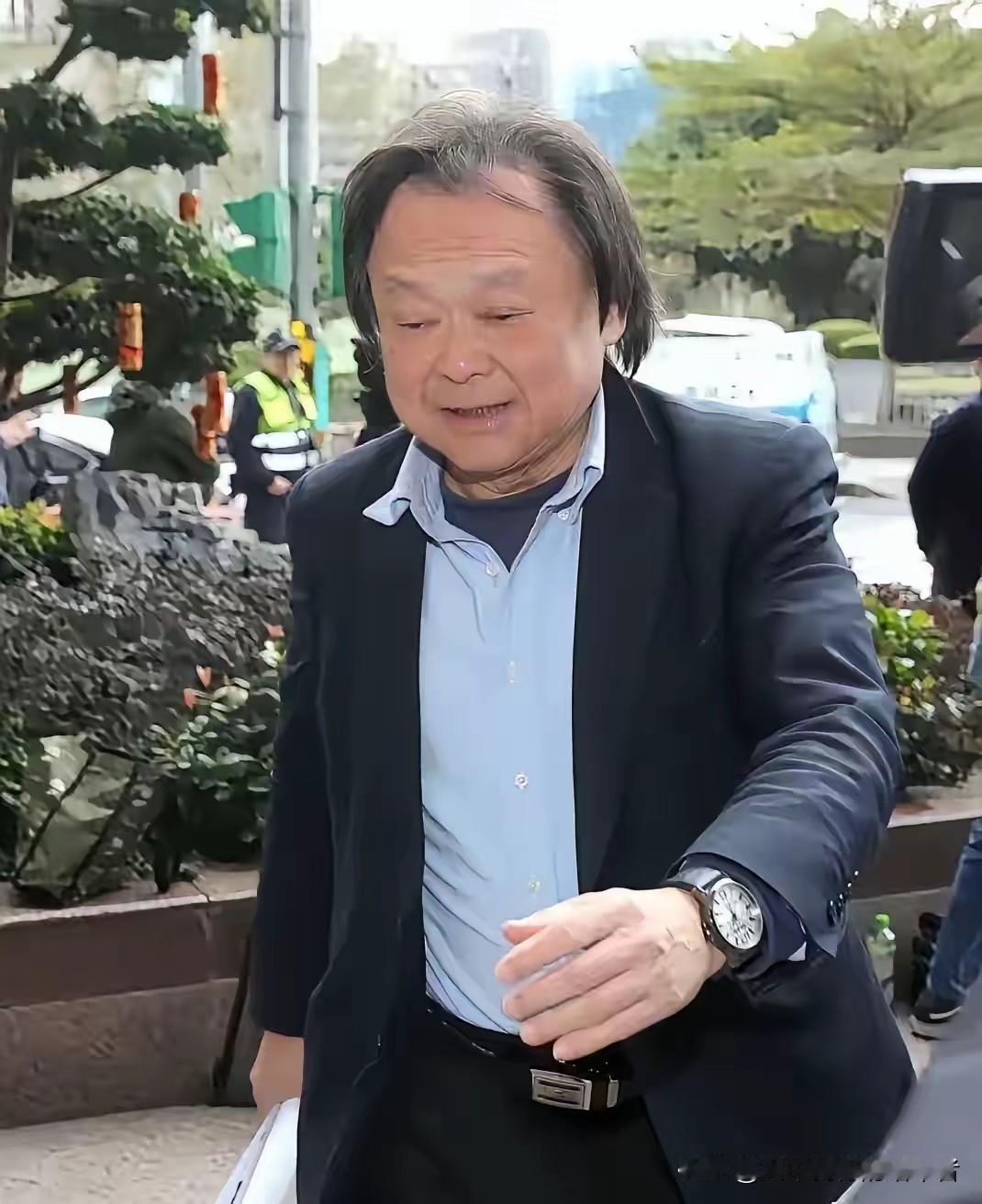 王世坚要来咱们熊猫大陆啦？网红馆长直接在直播间喊话：“来鸟巢开演唱会吧！能坐