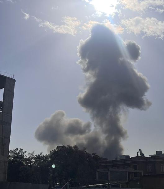 朝鲜有一套活下来的逻辑：美国惹我，我打韩国——伊朗现在面对的局面，和当年朝鲜的处