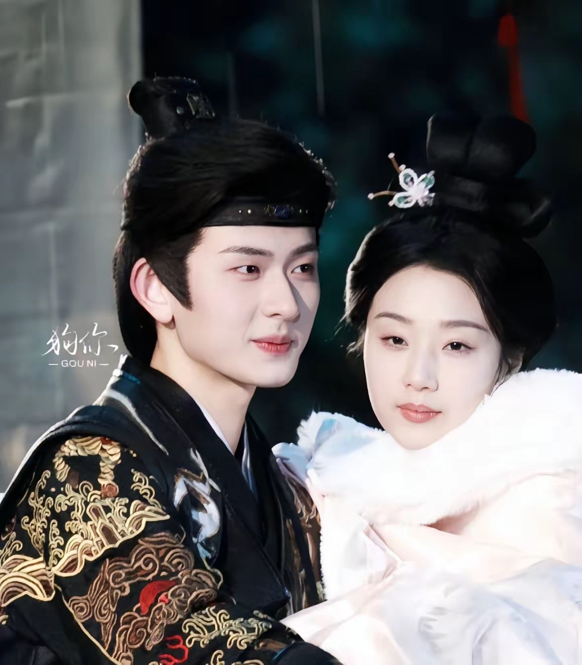 叶非夜开了个“姐弟恋”的新本子。不少人都觉得她跟郭宇欣闹成那样，没人敢演她的戏了