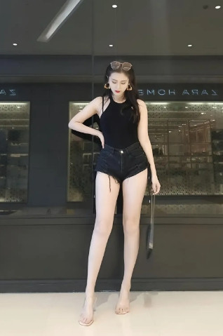 这就是传说中的冷白皮吗？为啥80、90年代没听说过冷白皮呢？这到底是真冷白皮