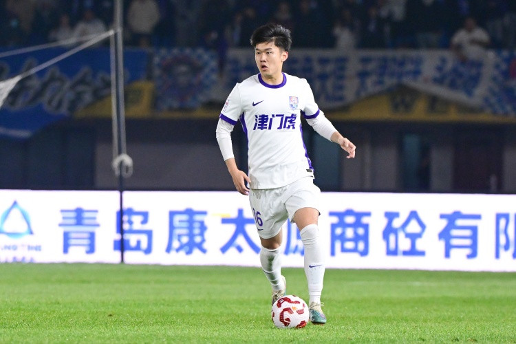 津媒: 津门虎球员逐步开始身体恢复性训练, 杨梓豪接近加盟玉昆