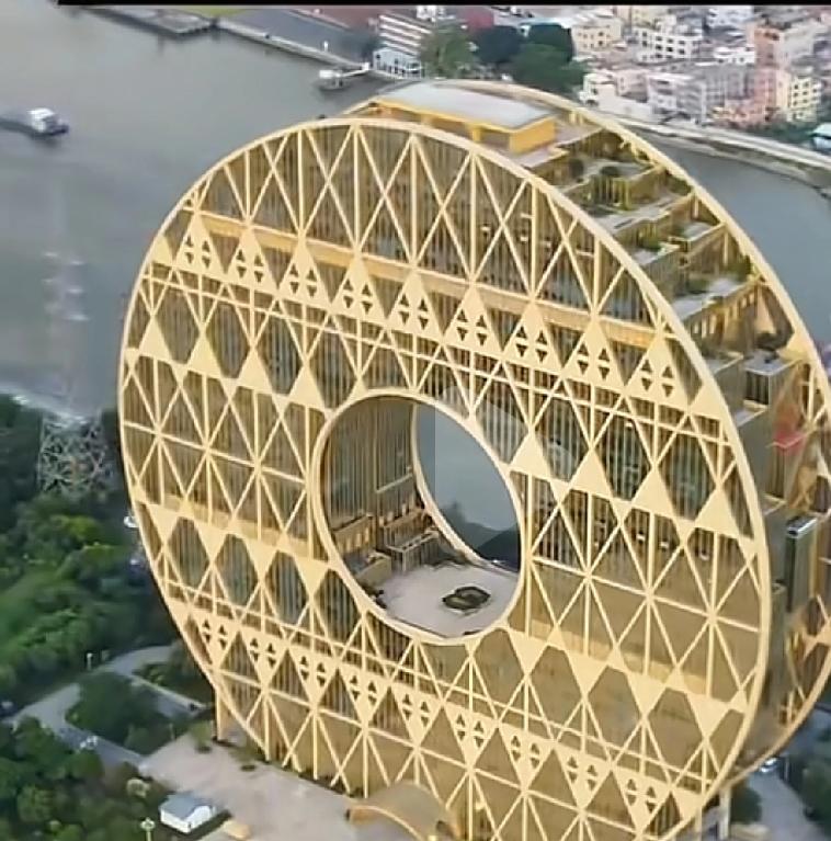 广州这么好的地标性建筑，没想到竟然还是流拍了广州最出名的圆大厦最近再一次进入了