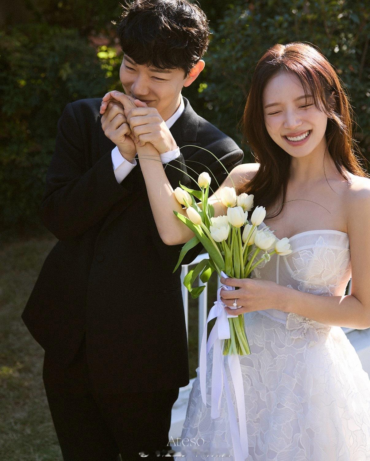 韩国恋综的女嘉宾金智英的婚纱照！有没有有点广告的感觉