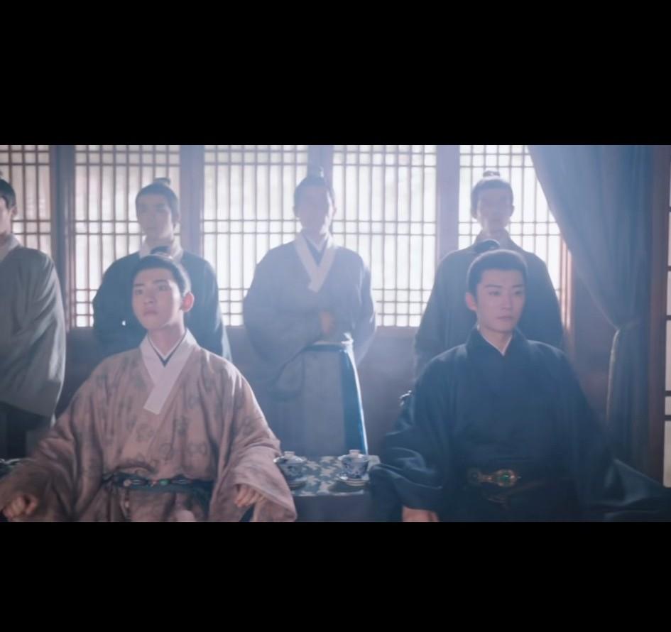 笑死，眼睛瞪的像铜铃[捂脸哭][捂脸哭][捂脸哭]大家注意到了没，在《兰香如故》林