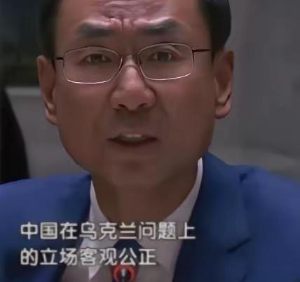 很多人以为，中国不军援俄罗斯，是怕了西方的制裁，错了！真相是，9·3阅兵之后，西