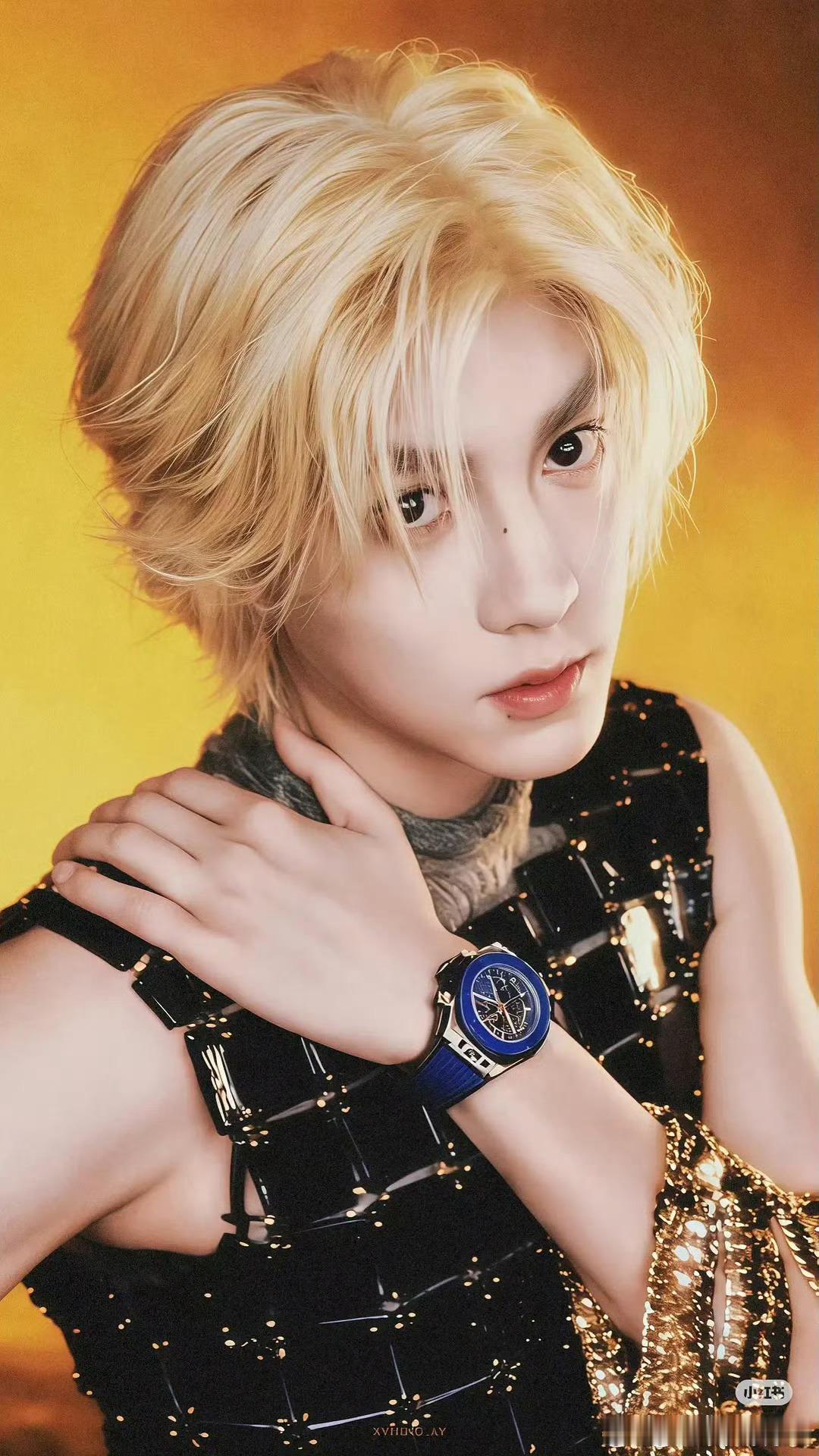 王一博、田栩宁金发🈶️，谁驾驭的更好