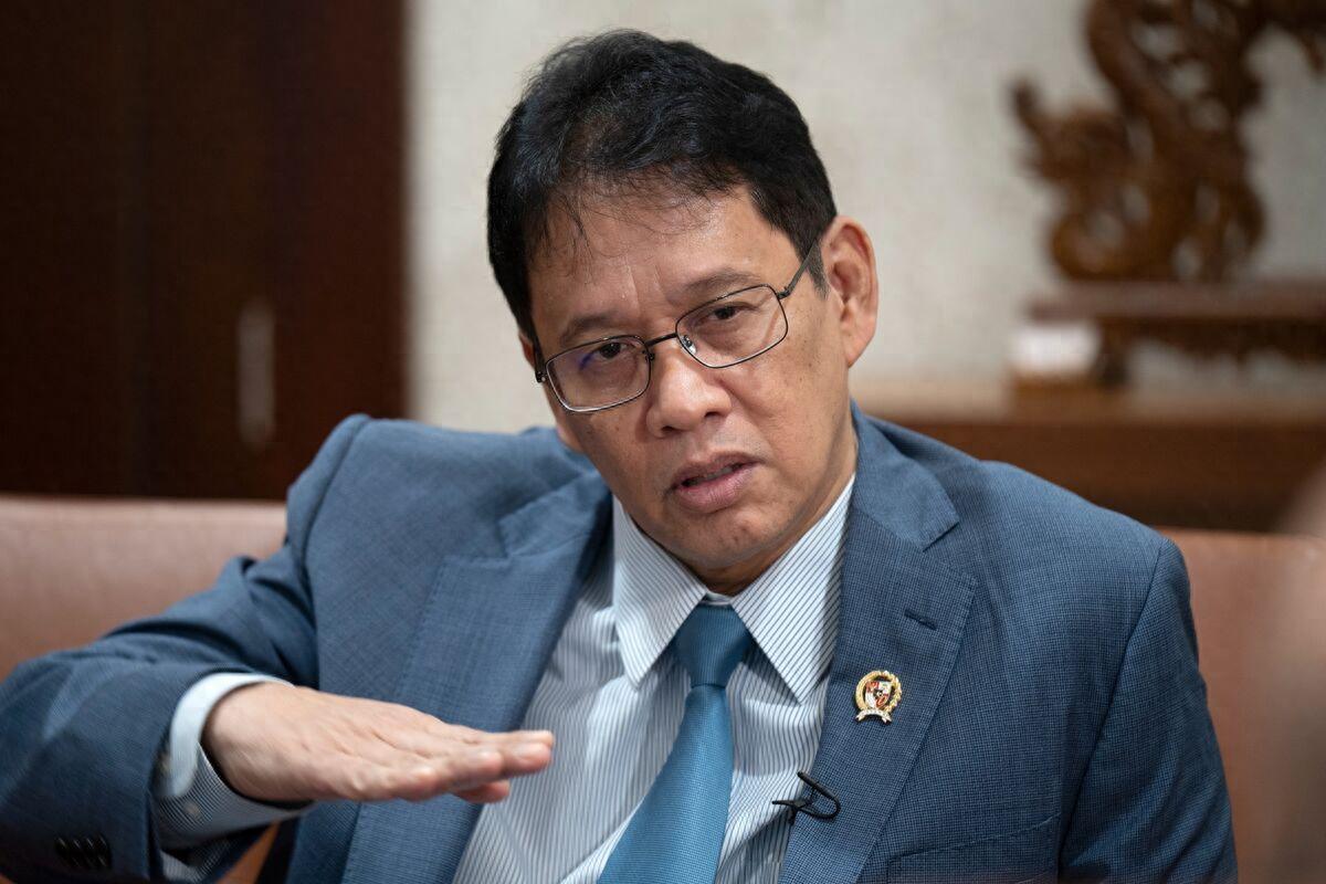 73亿大窟窿！印尼财政部长亲自接盘，普拉博沃被高铁“坑”惨了？8月5日，雅加达