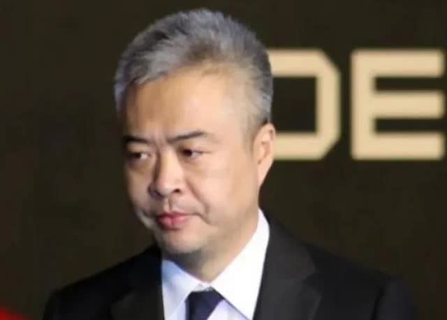 950万行贿后，他还能解说德甲？53岁段暄，头发花白，声音依旧。