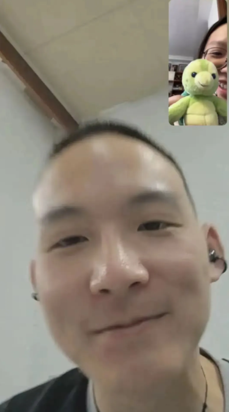 现在很多网友对谢浩南的态度，似乎还是有不少的看法的！要知道，他第一次出面回