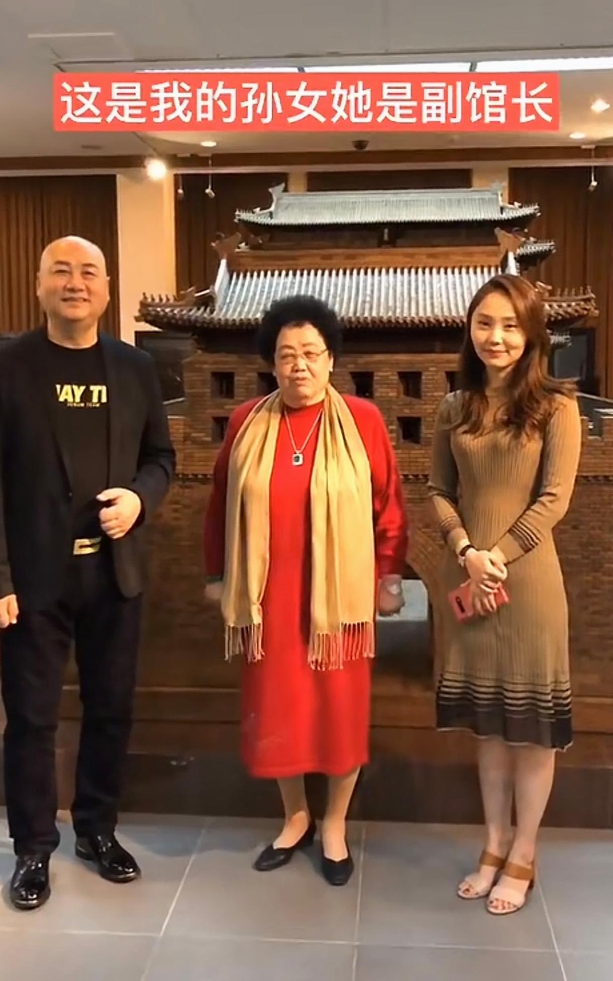 按照遗嘱迟重瑞继承陈丽华价值上百亿的紫檀博物馆，但是现在紫檀博物馆实际管理人员是