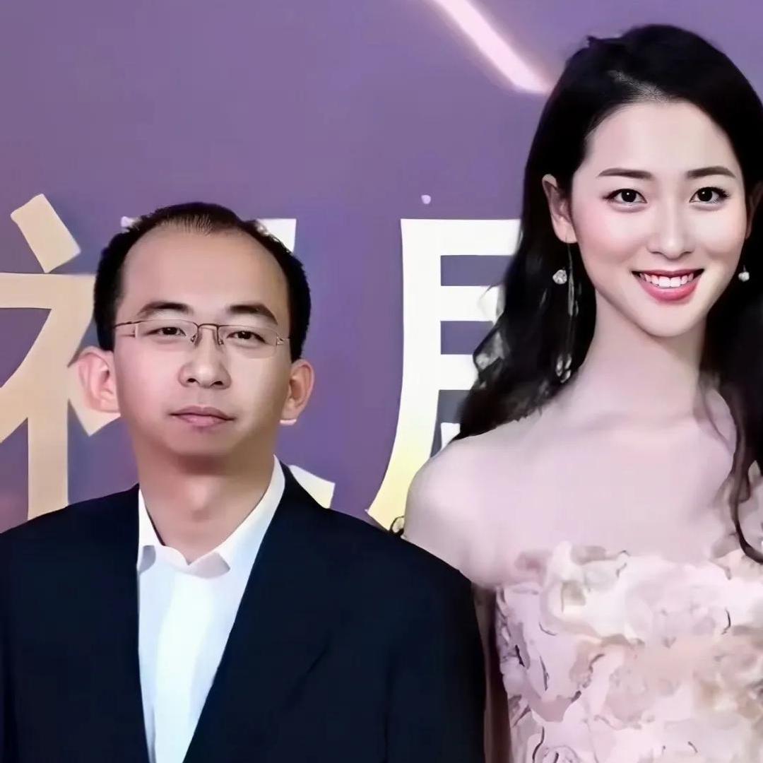 其貌不扬的巨兴茂，才是真正的人生赢家曾被嘲长相丑、难娶媳妇，巨兴茂从龙套拼到