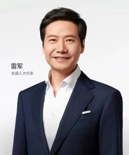 好家伙，雷军这次是真不装了，直接把桌子掀了。2025年10月16日，世界智能