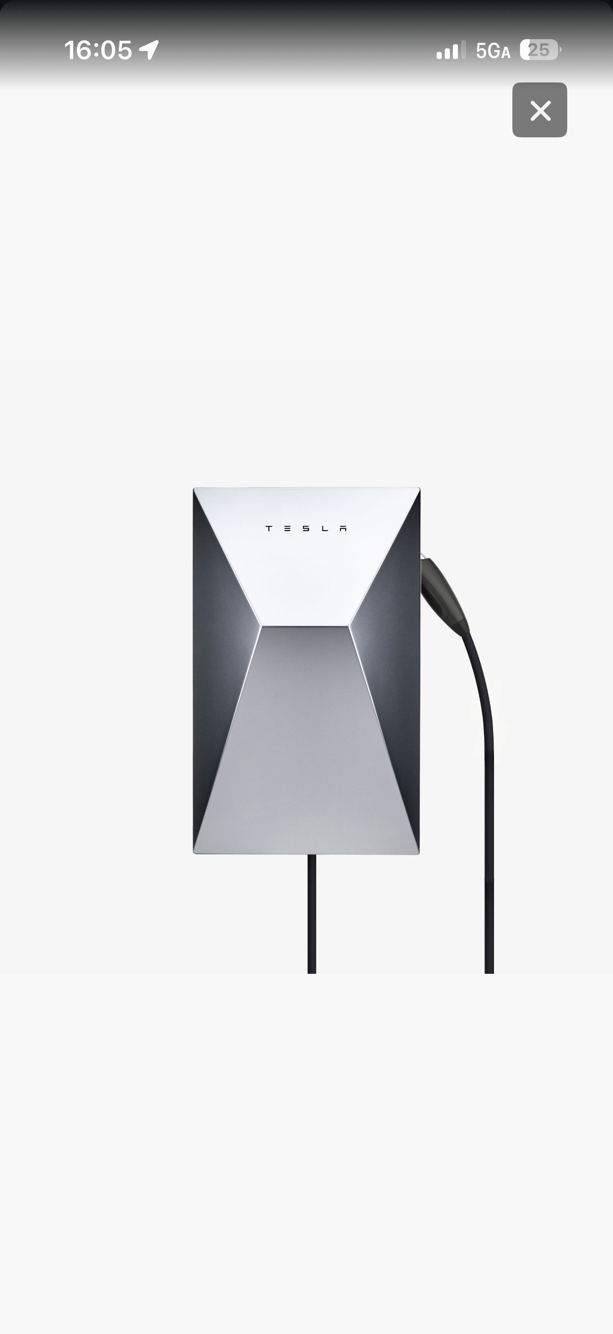 好久不研究特斯拉的充电桩，发现原来演变出了两种…图一，可以理解为一个SE版本，只