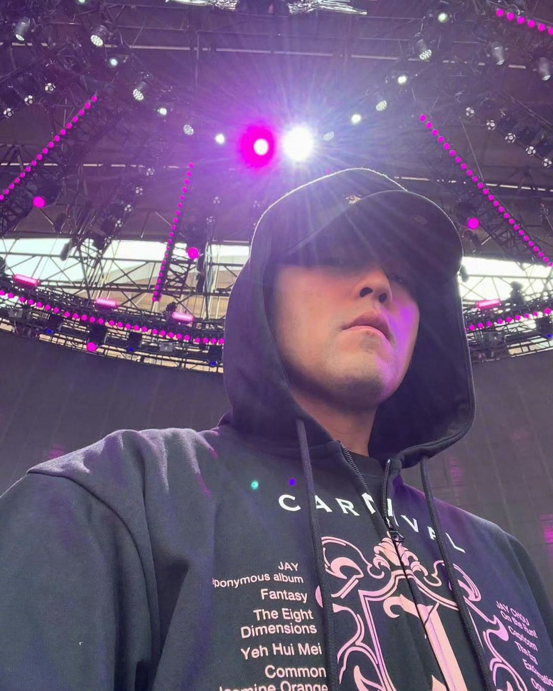 自己包场自己演唱会