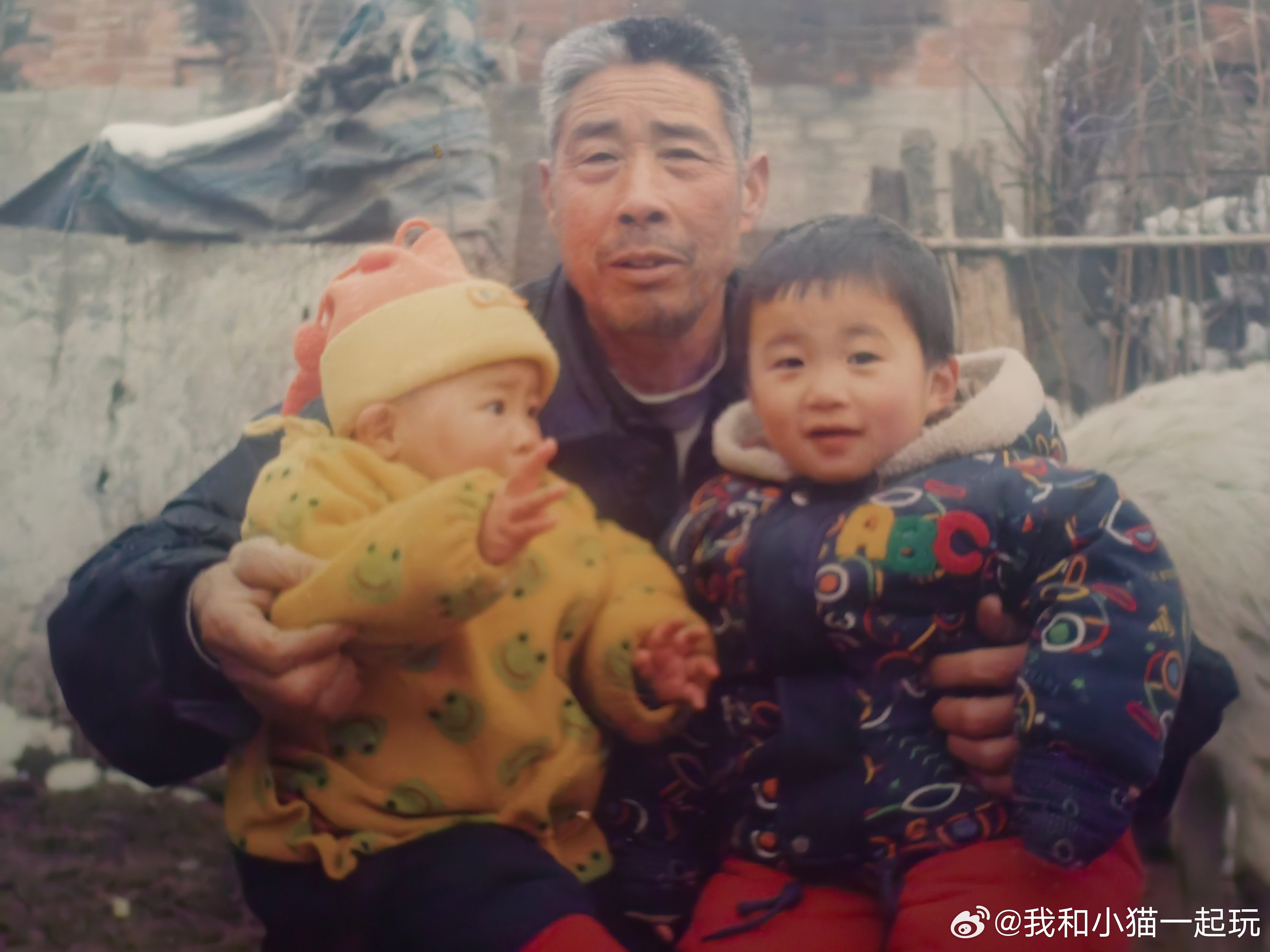 外公今天是你离开我们的第一天，没想到分别来得如此之快，昨天的这个时候你在干什么呢？后悔前天晚上没有来