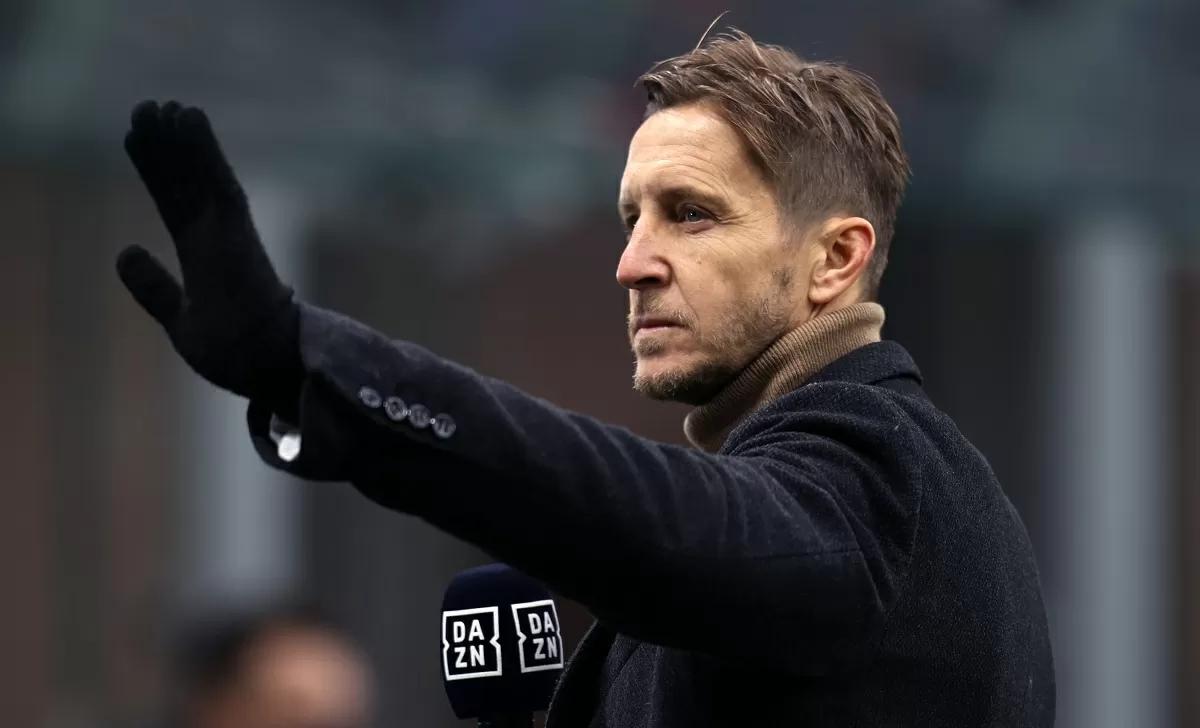 【安布：巴斯托尼不该那样庆祝齐沃在扭曲事实】安布罗西尼在DAZN演播室谈意