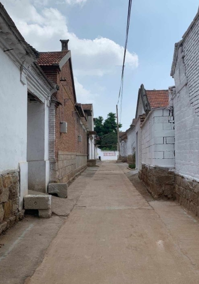 河南安阳，一村民建设用地使用证载明宅基地用地面积276㎡，但宅基地实际占地面积为
