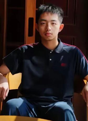 数学届又出现了一个可怕的天才，那就是徐可，不是因为他高考第一，而是他的数学竟然考