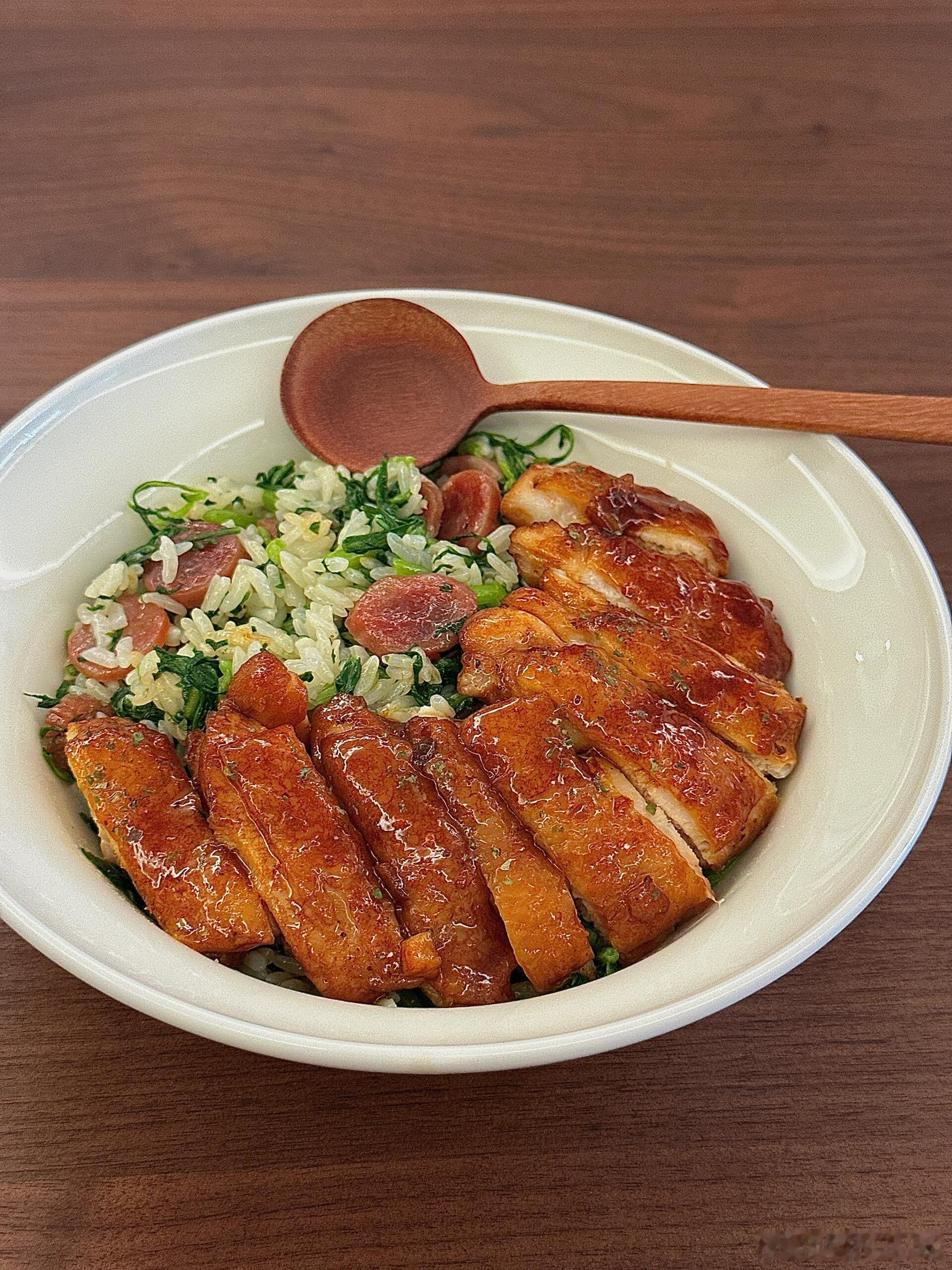 今天的午餐好好吃🍚