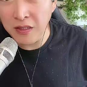 美爸在直播间批评柴桑大姐，其实就是不给面子许姚了。不支持可以离开，没必要在网上说