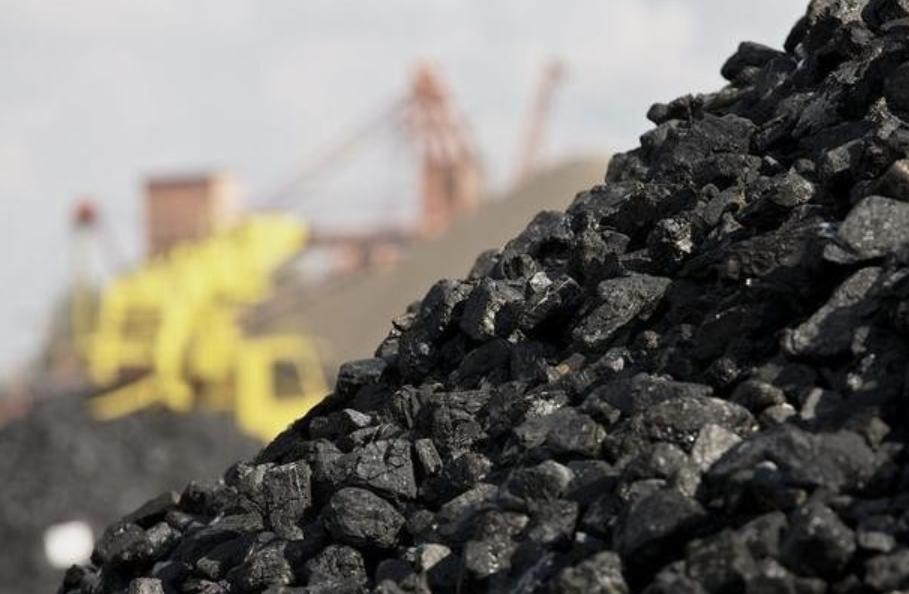 中国的煤炭有九重都依赖进口，美国会不会限制煤炭的进口来卡我们的脖子，来威胁我们的