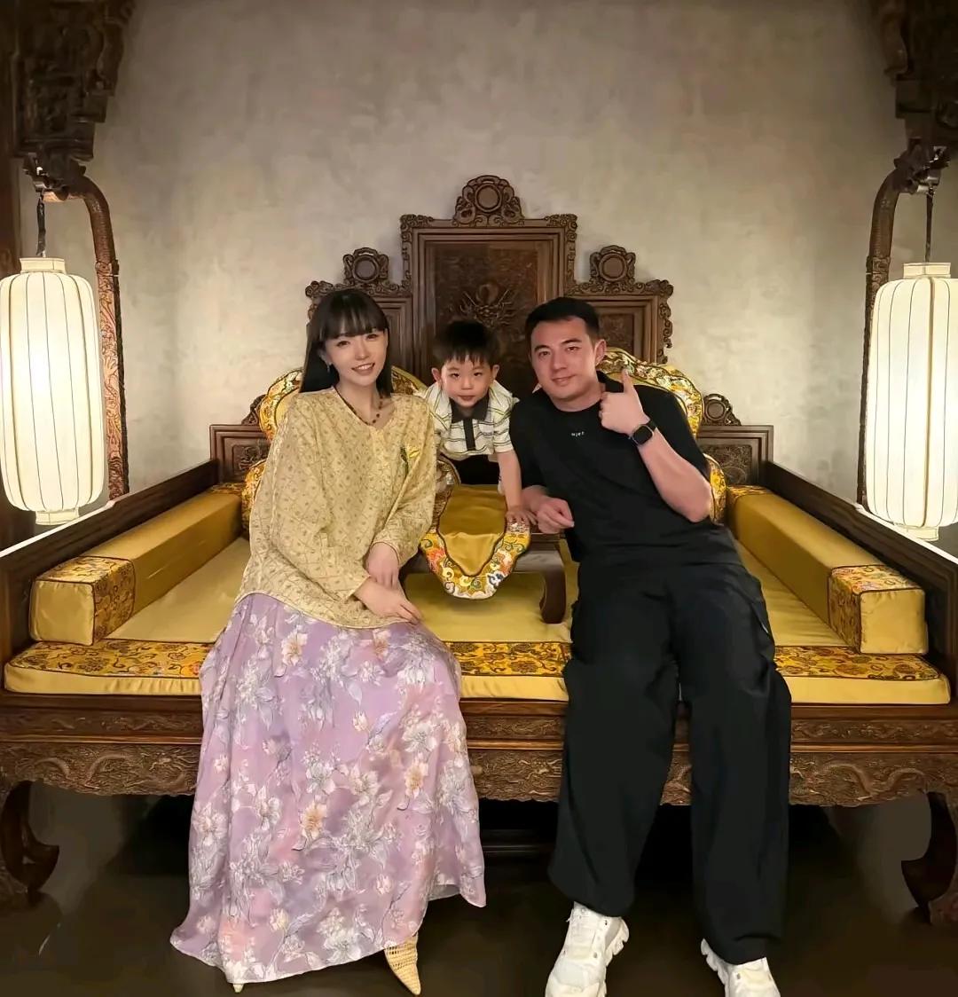 知足常乐，知变常乐。