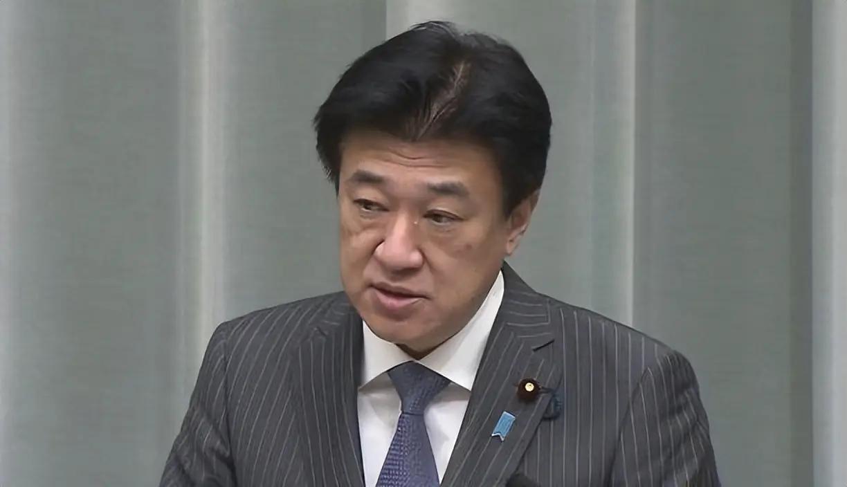 日本又干了件极其愚蠢的事！眼见联合国发布的新版“地图”令中国版图缩水，便迫不及待