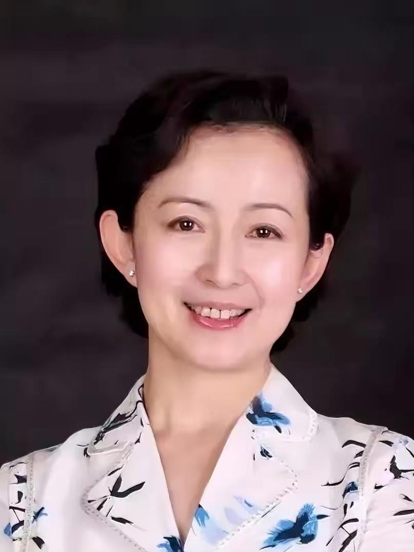 凌晨5点，北京协和医院的走廊里，刘红梅的呼吸机发出最后一声长鸣。61岁，她没等到
