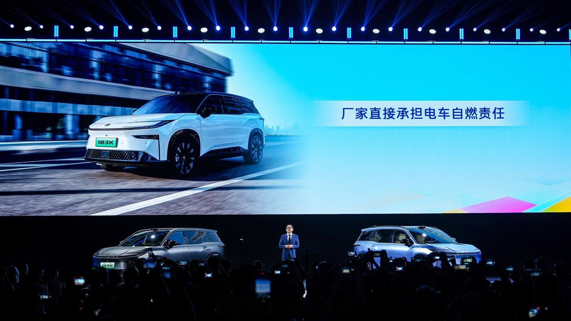 据广汽丰田彭总微博信息，铂智3X在10月交付10013台，环比实现“六连涨”，延