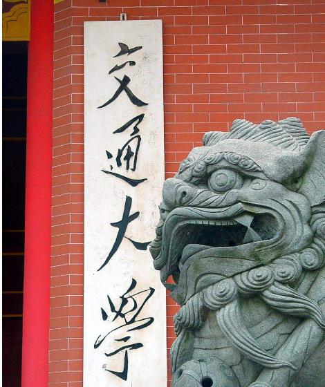 “文科不考公就是销售”，是扎心还是实话？“文科生不考公，体制外大多数就是做销售