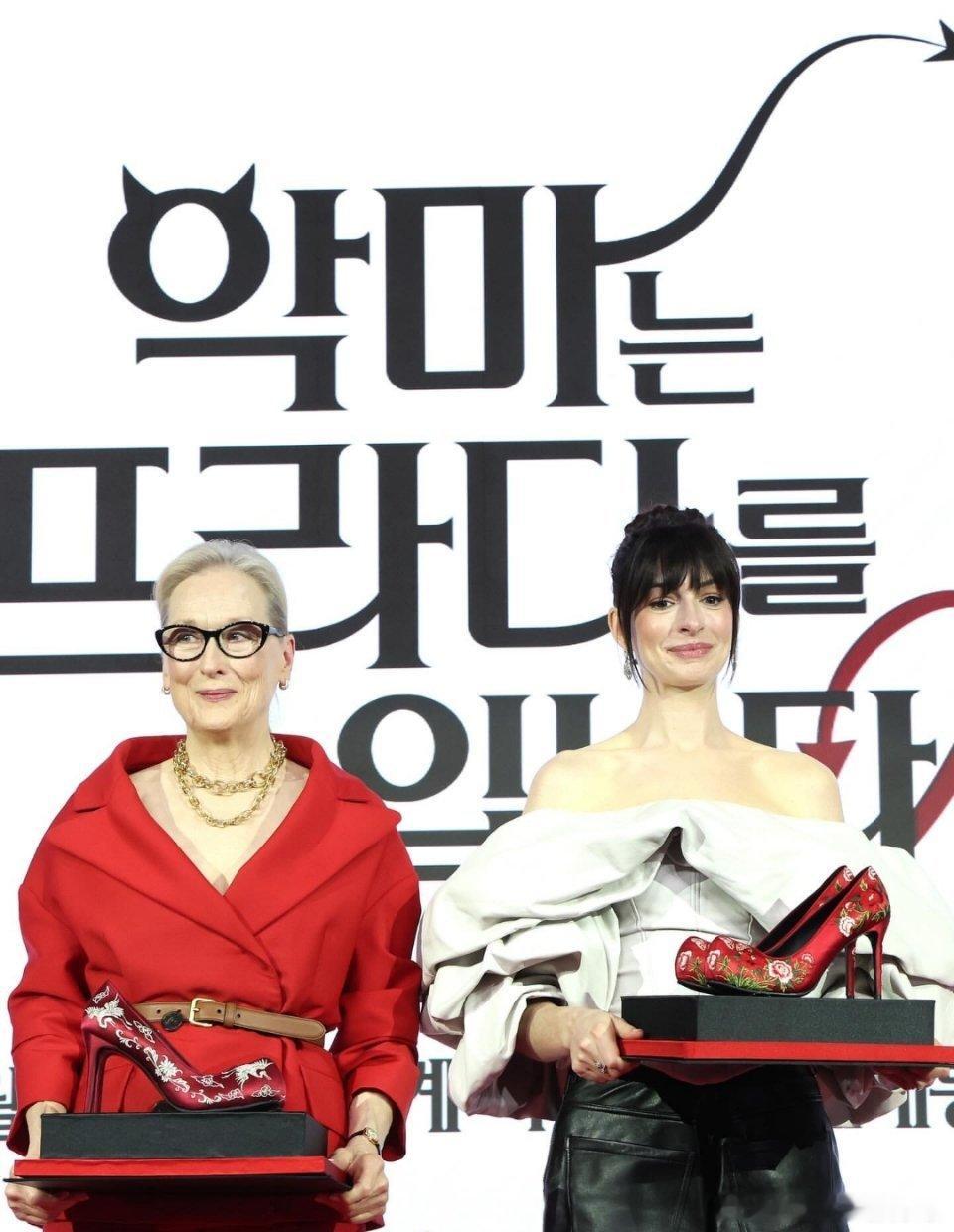 电影《穿普拉达的女王2》（TheDevilWearsPrada2）韩