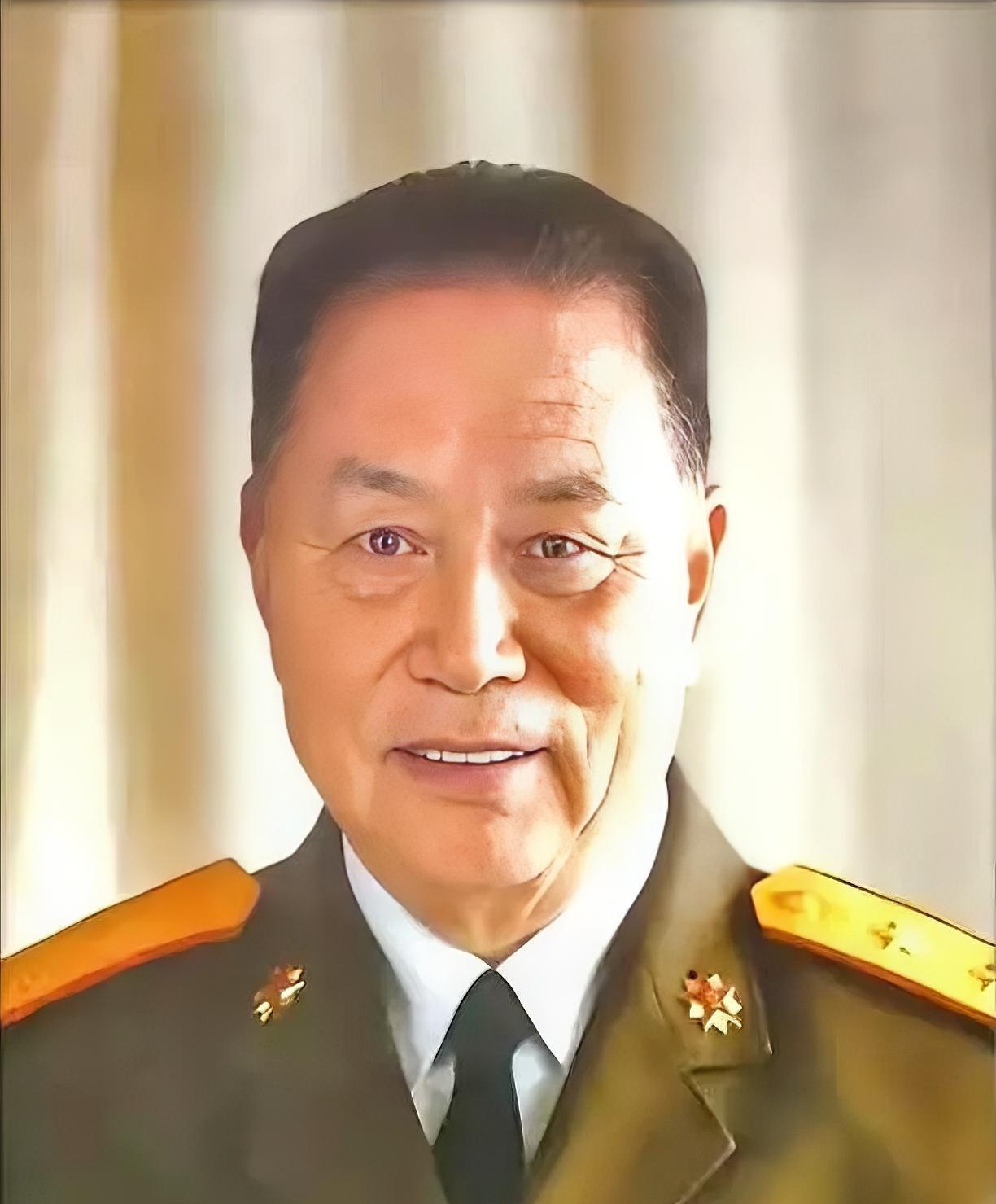 1983年12月，总政治部给乌鲁木齐军区分配400名经教导队培训后提拔干部的名额
