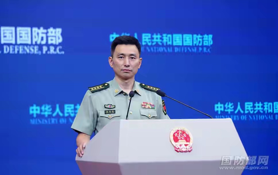 域外势力拱火南海！美国放狠话施压，中方两句话亮明底线南海局势持续紧张，美国不断在南海搅局，近期更是放