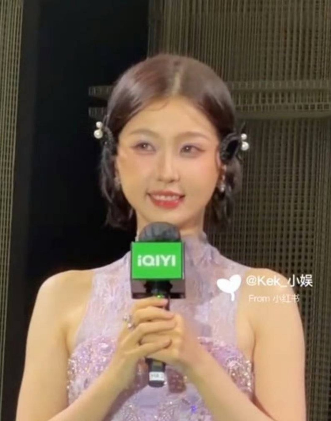 我真笑了一分钟虞书欣紫色新中式造型虞书欣和Jennie同款发型