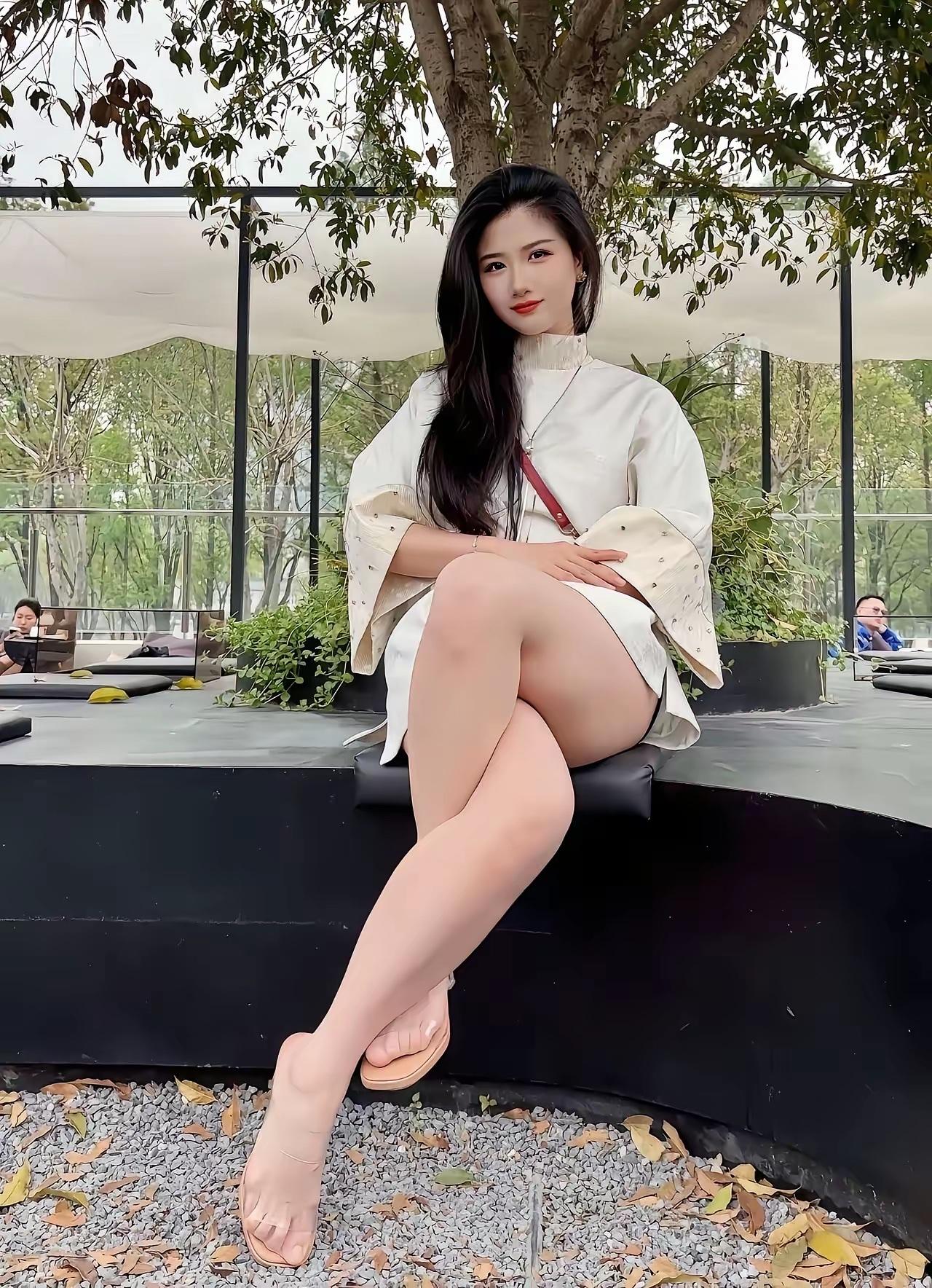 狮子座♌️6月8日至6月14日运势你即将迎来充满社交与浪漫的一周。随着象征