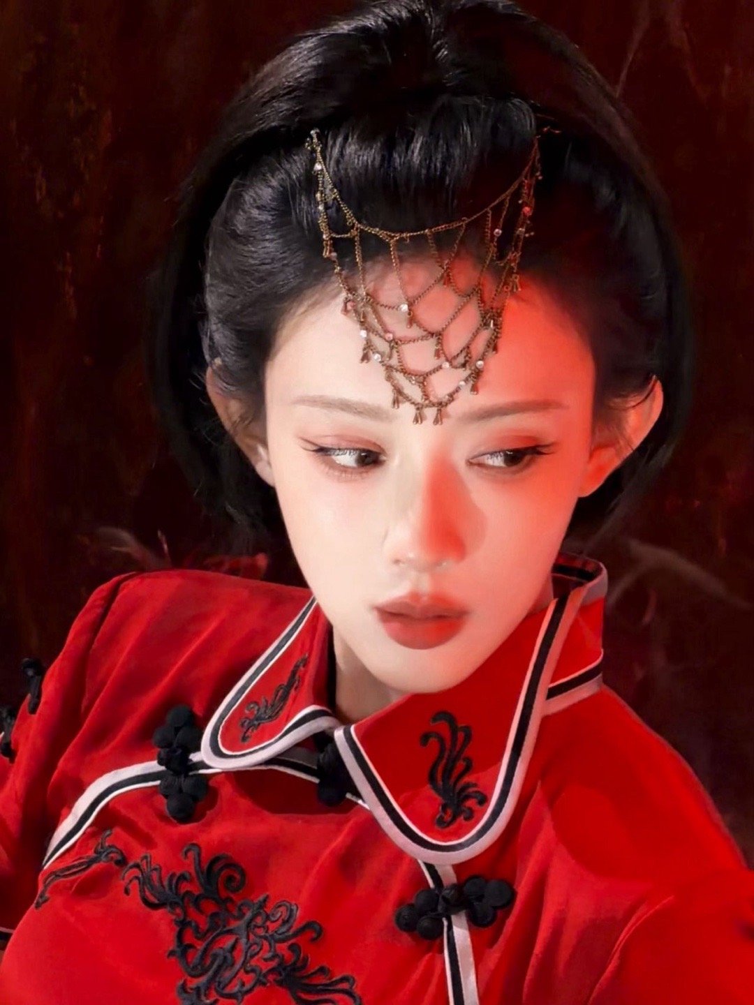 孟子义当铺主主理人童年女神有了新的诠释！孟子义版的阿精既保留了原版的魅惑，又加