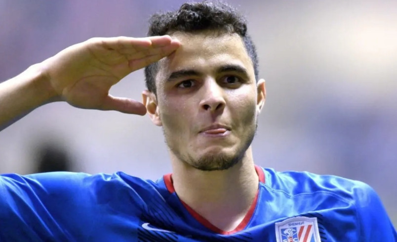 令人咋舌，申花功勋外援莫雷诺采访吐真言：年薪最高800万欧。也就是5400万人民