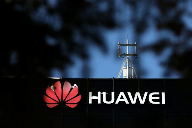 交了二十多年专利费，今天终于轮到高通给华为交钱了。 10月5日，华为与高通同