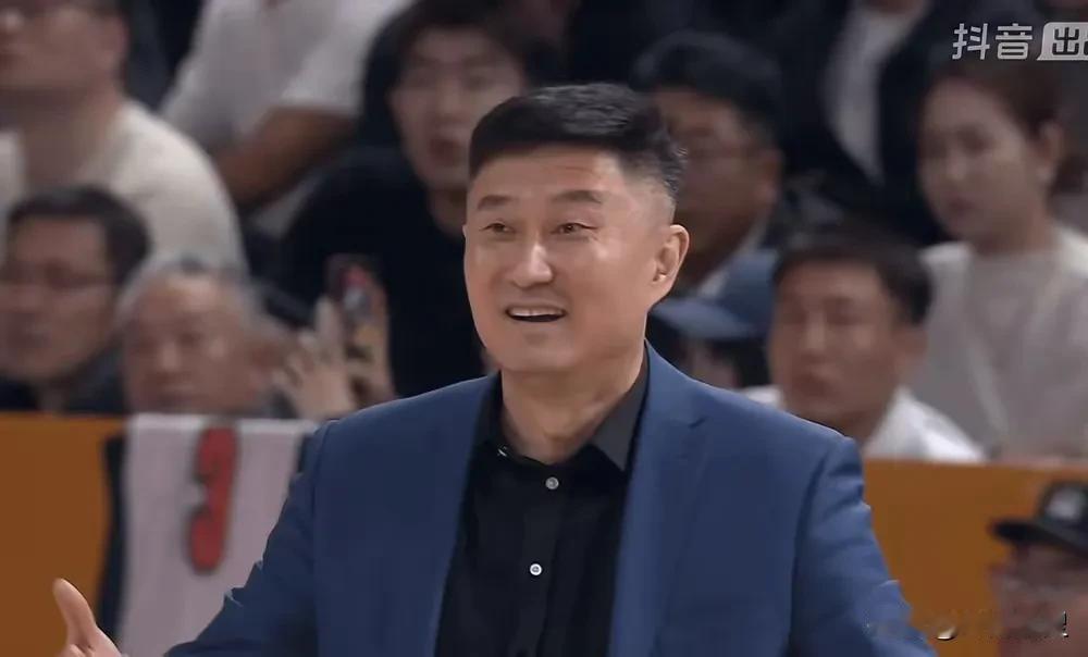 杜锋作为CBA球队的主教练，有一点是其他主教练不得不服，也是绝对毫争议的，就是他
