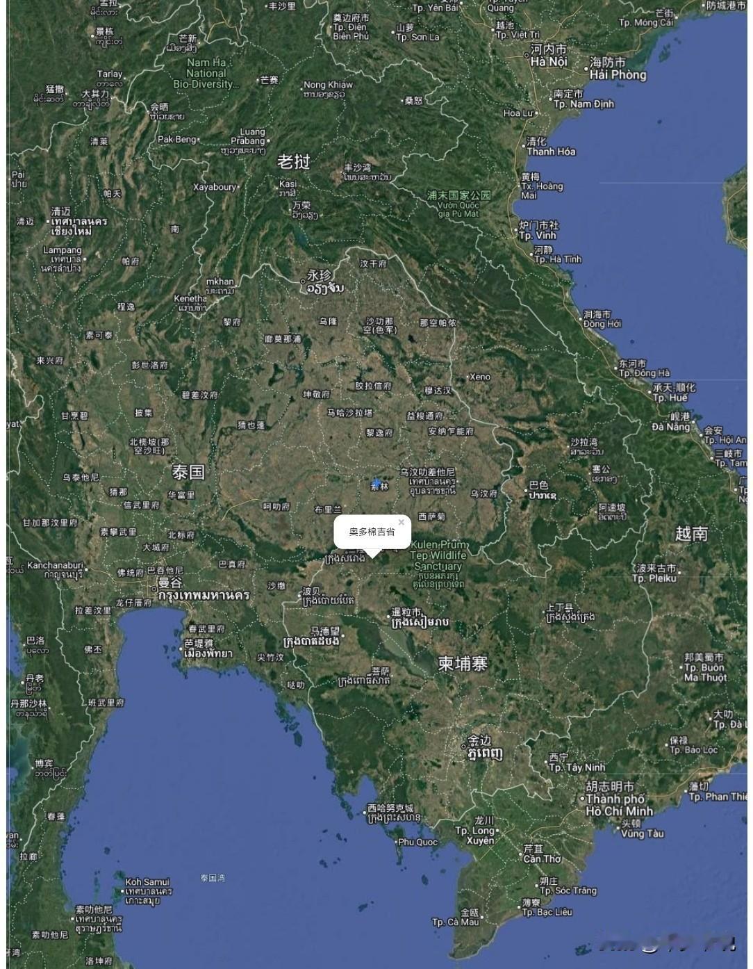 柬埔寨是典型的“屁股决定脑袋”柬埔寨最近这些年靠着中国经济增长的红利，赚的盆满