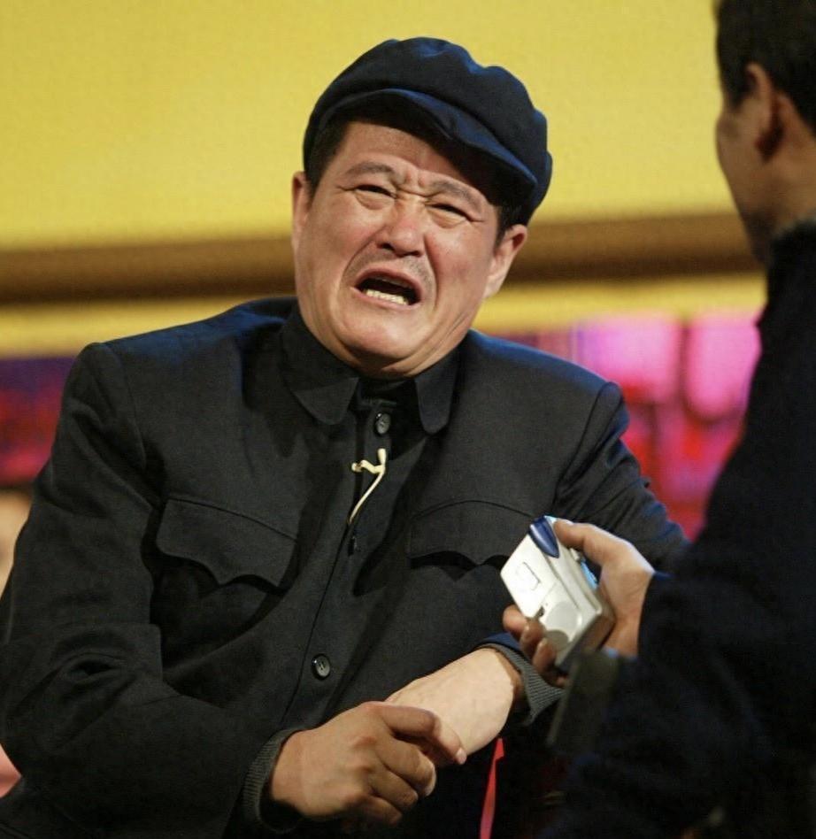 赵本山送何庆魁海南豪宅，兄弟情谊感动全网！赵本山还真给老伙计何庆魁送过房？7