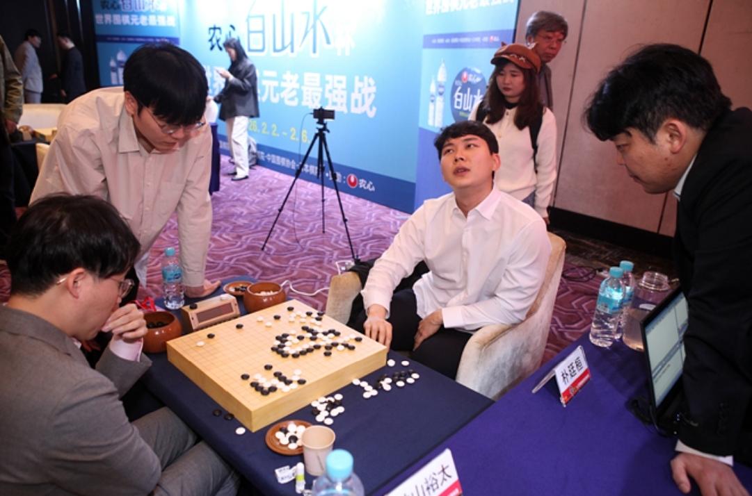 朴总马失前蹄痛失好局~败因找到27届农心杯三国团体擂台赛第三阶段第10场角